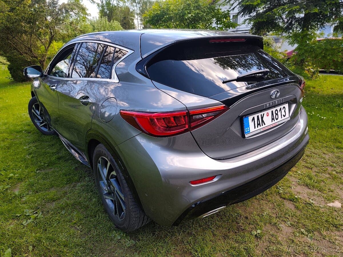 2019 Infiniti Q30 - 15