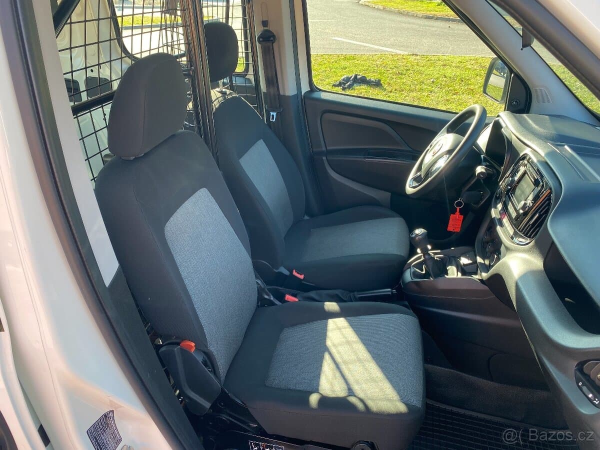 2019 Fiat DOBLO - 15
