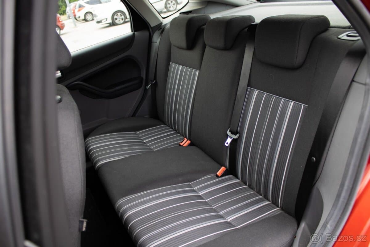 2008 Ford FOCUS - 15