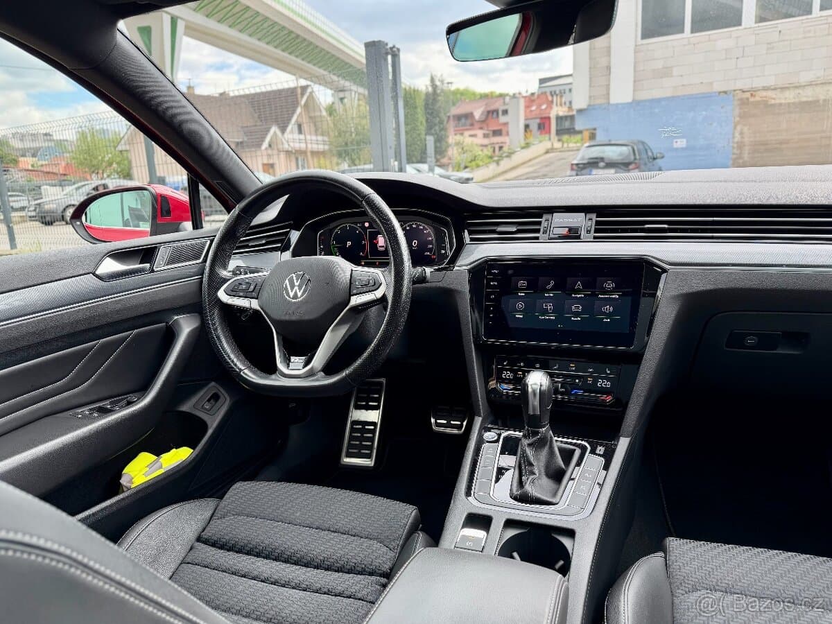 2020 Volkswagen PASSAT - 15