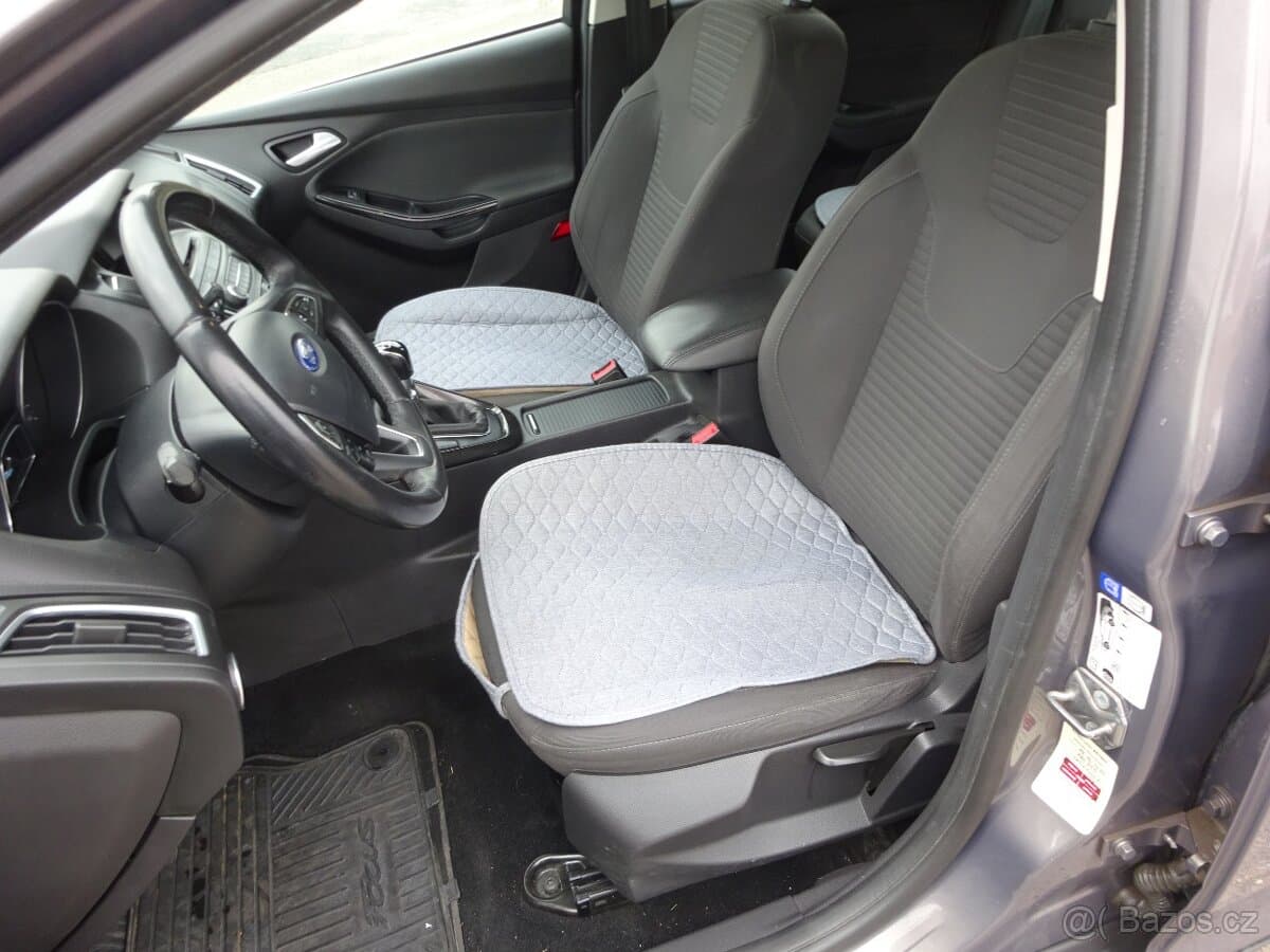 2015 Ford FOCUS - 15