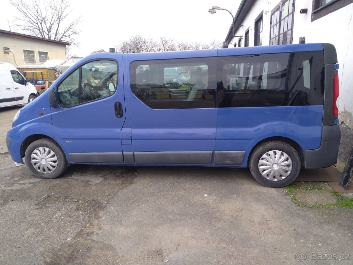 2010 Opel VIVARO - 15