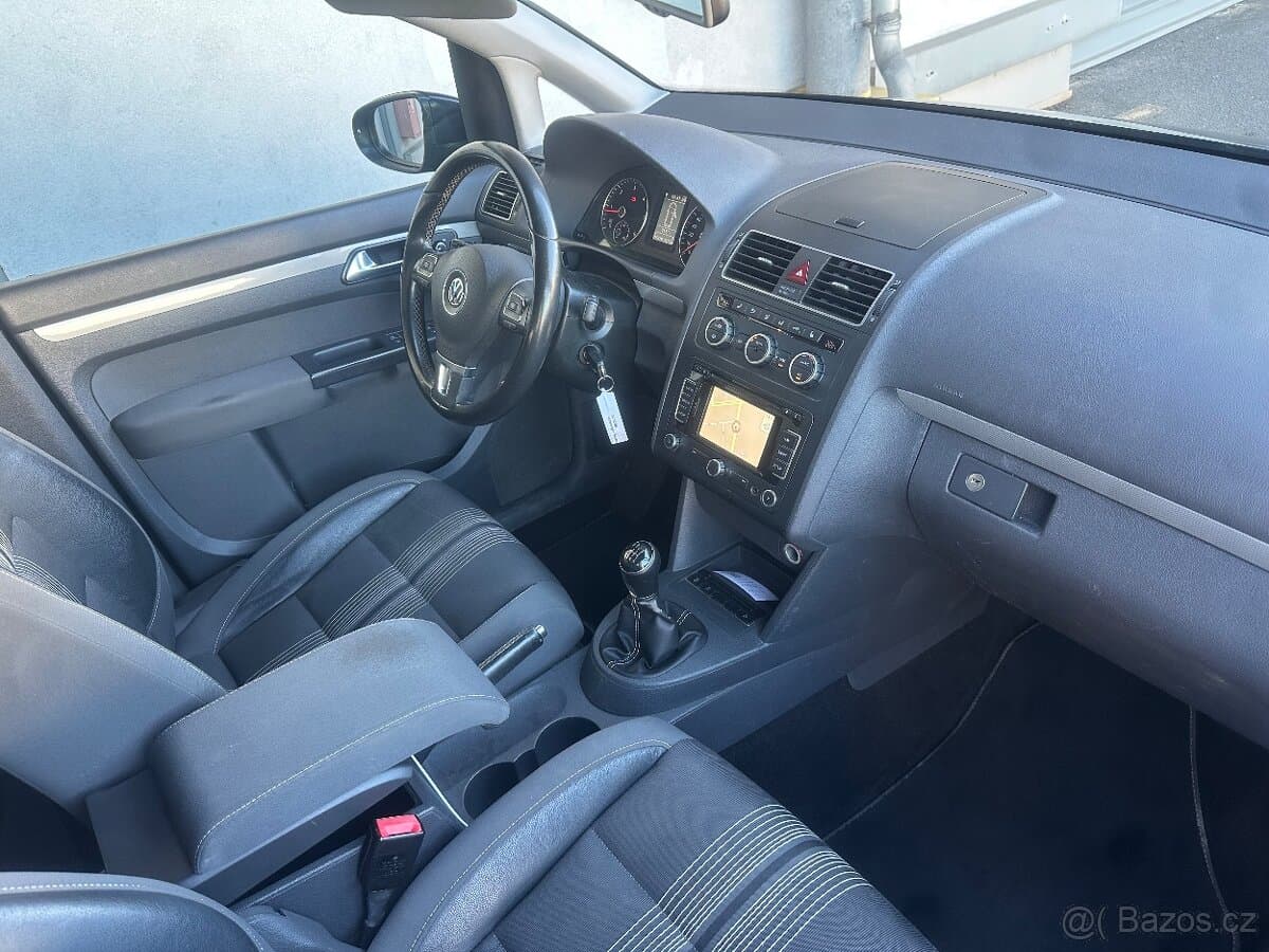2012 Volkswagen TOURAN - 15