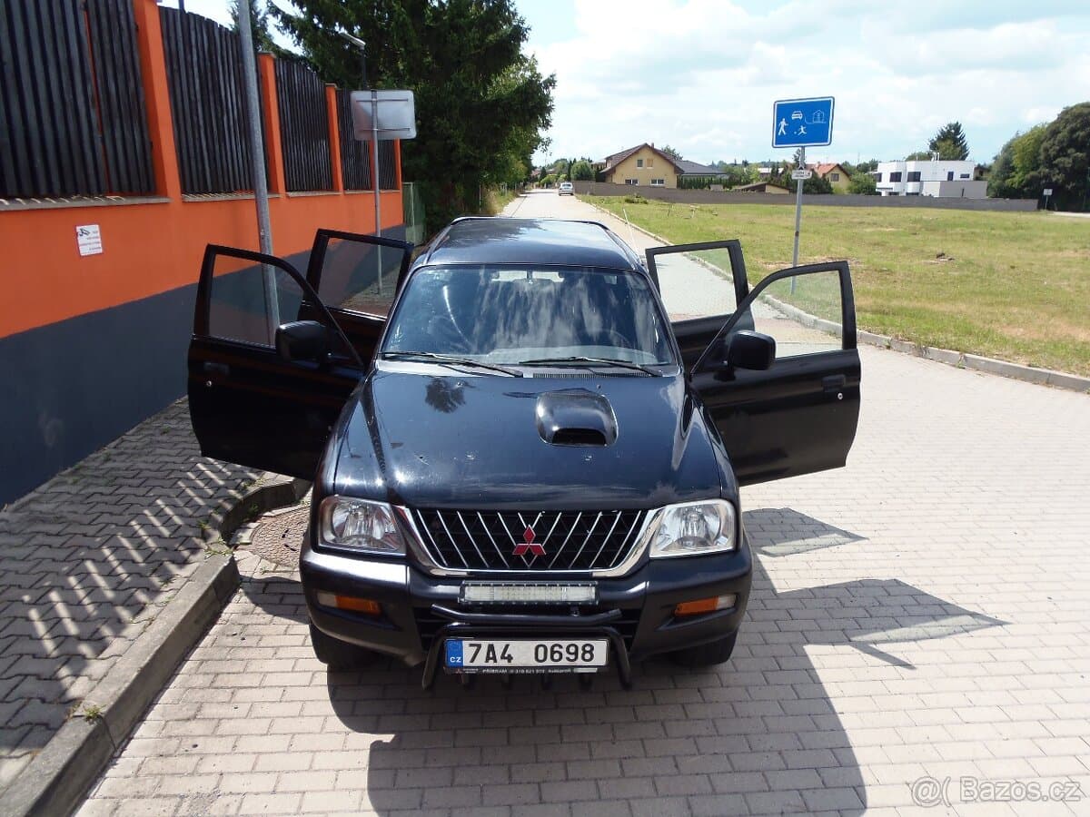 2002 Mitsubishi L200 - 15