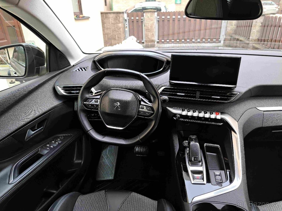 2022 Peugeot 5008 - 15