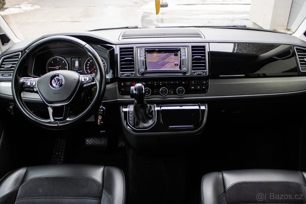 2017 Volkswagen MULTIVAN - 15