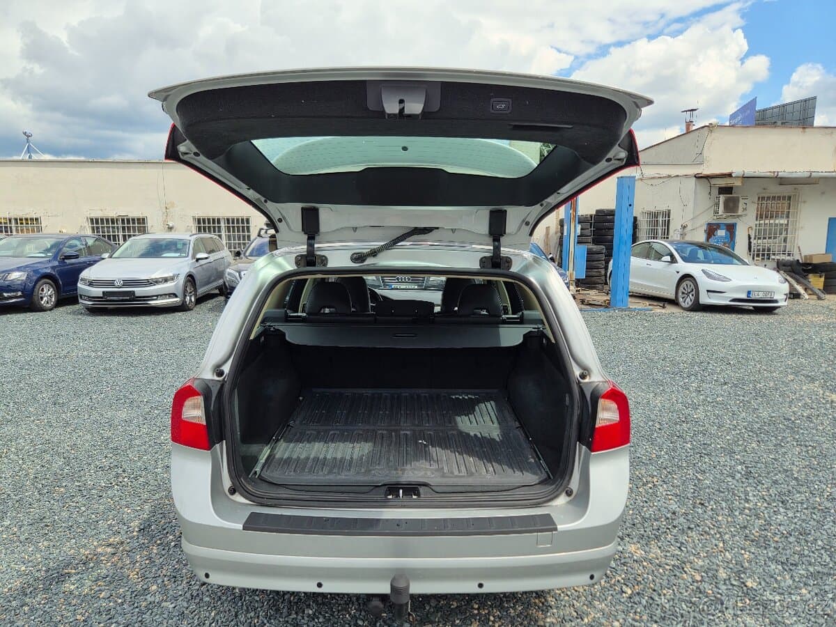 2008 Volvo V70 - 15