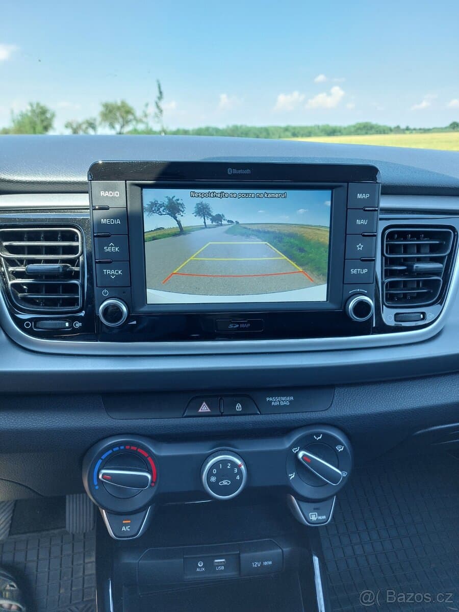 2018 Kia RIO - 15