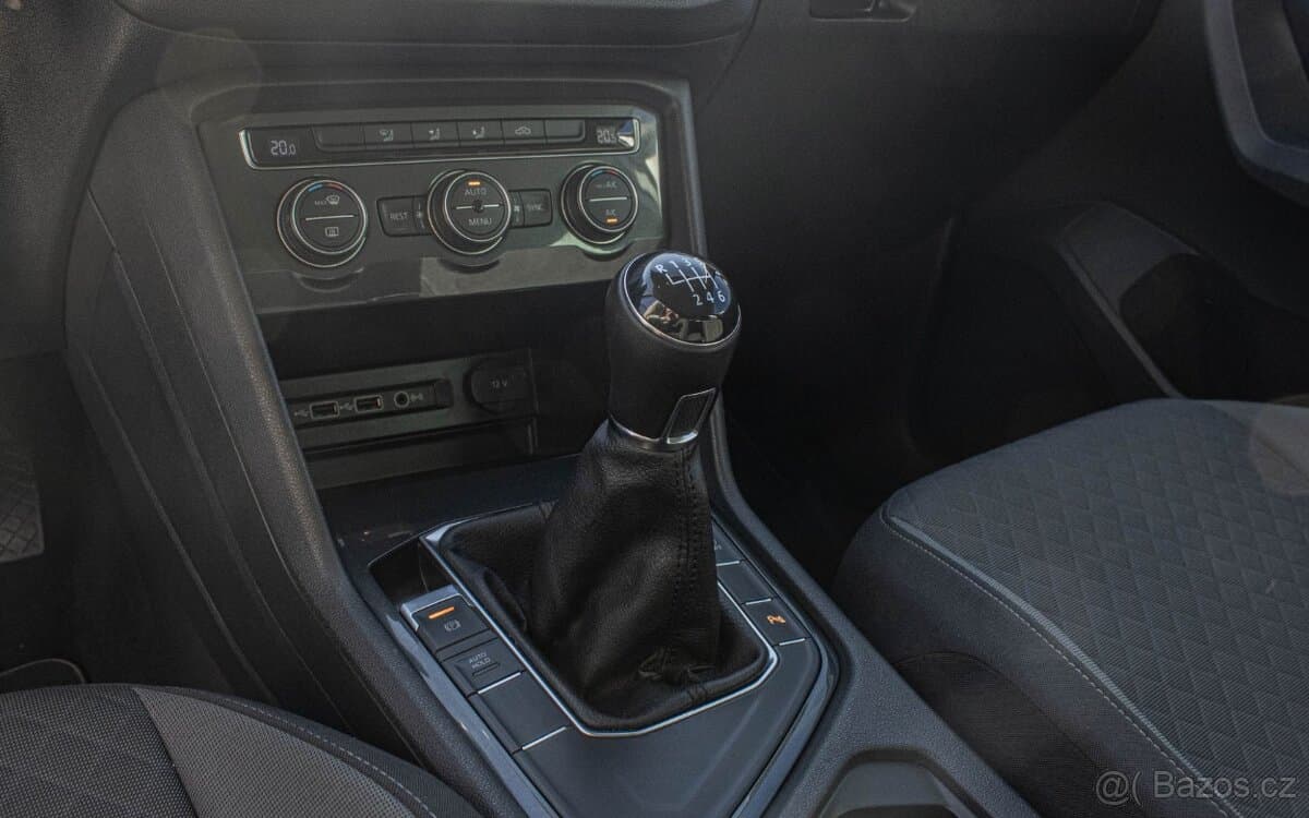 2019 Volkswagen TIGUAN - 15