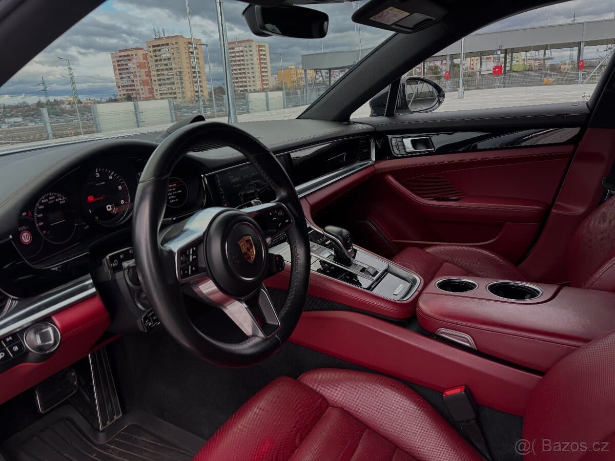 2017 Porsche PANAMERA - 15