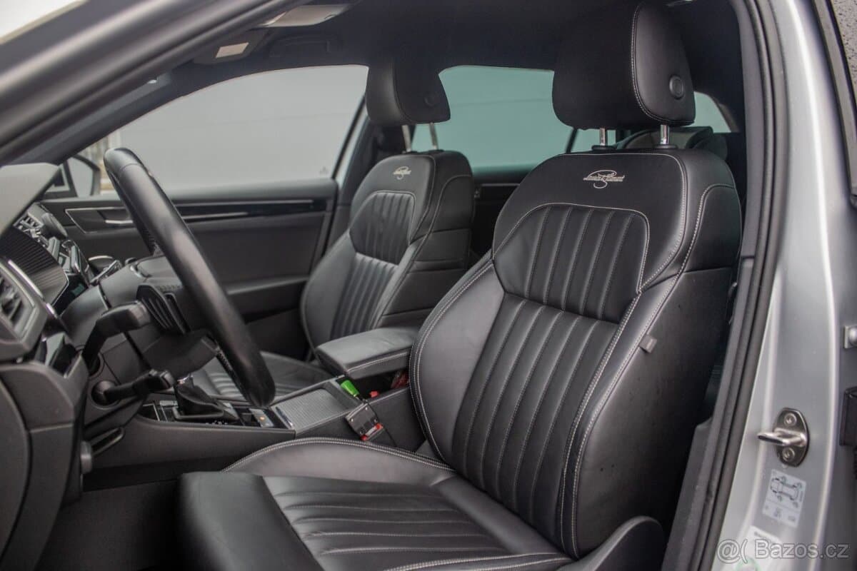 2022 Škoda SUPERB - 15