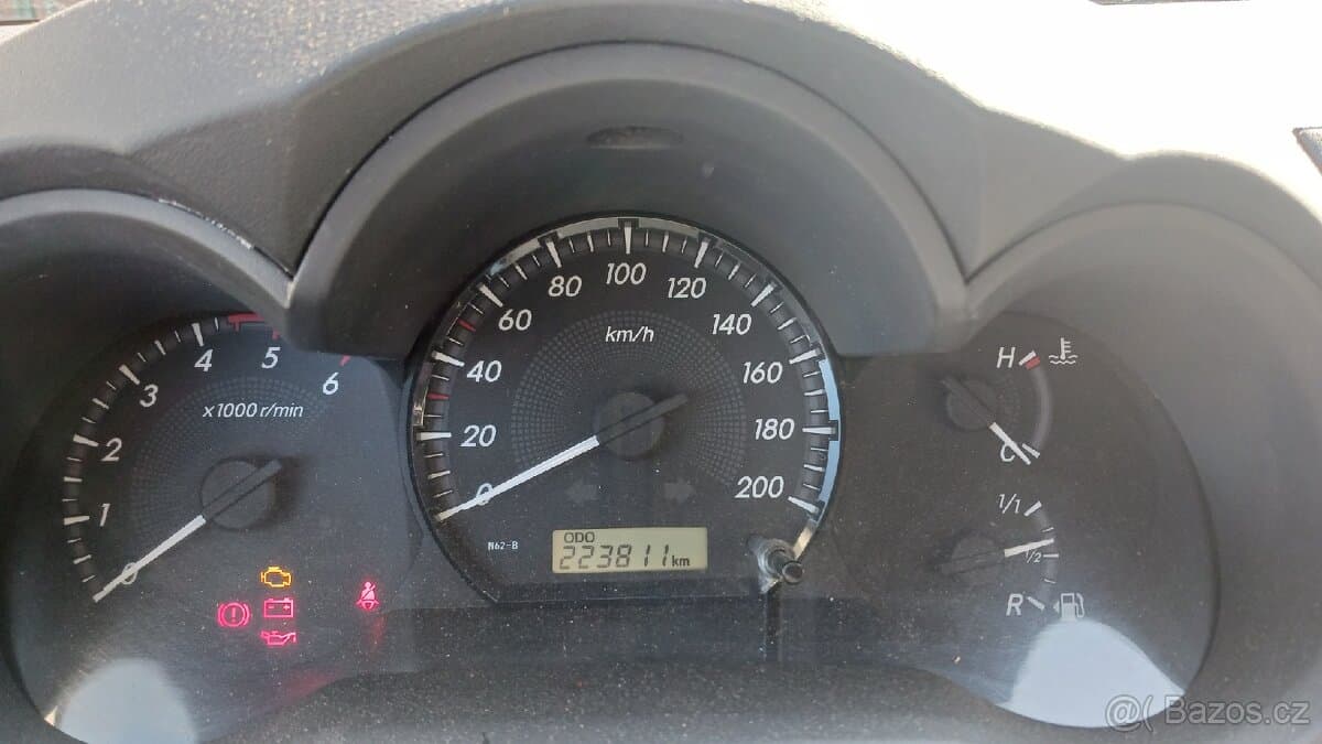 2013 Toyota HILUX - 15