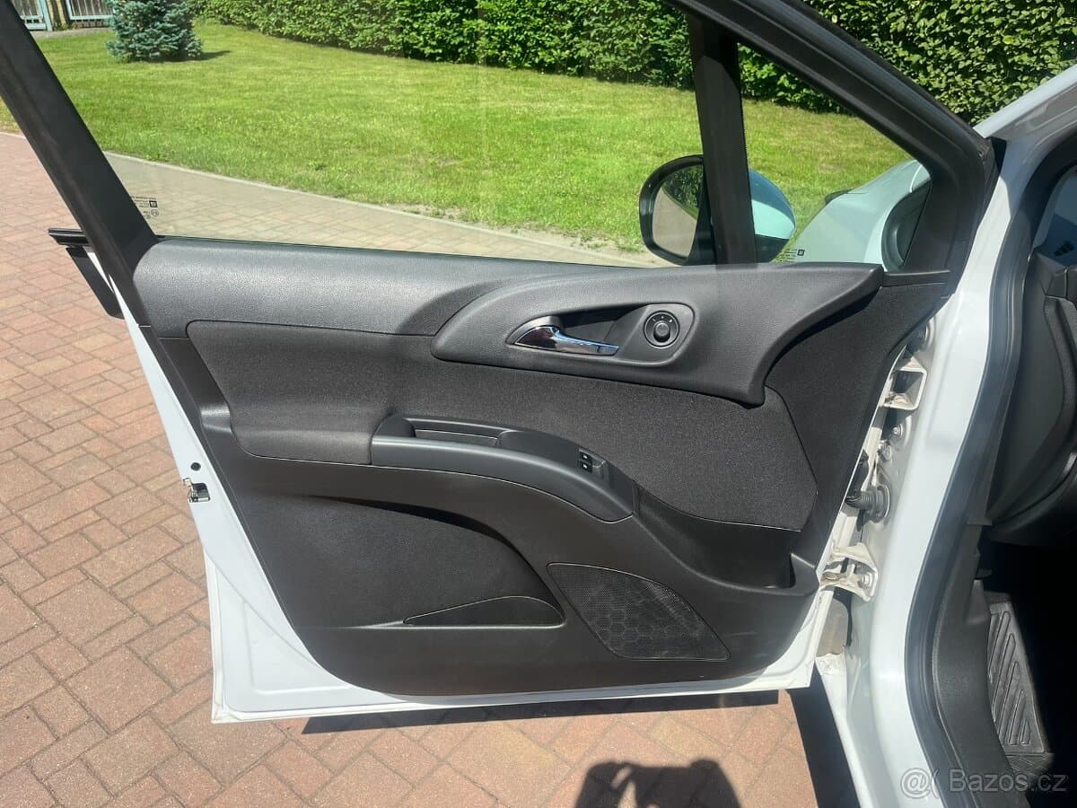 2011 Opel MERIVA - 15