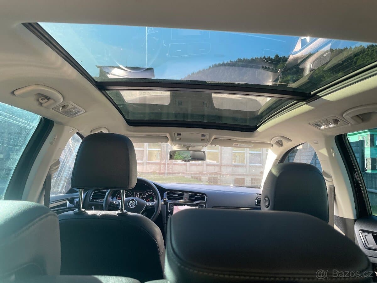 2014 Volkswagen GOLF - 15