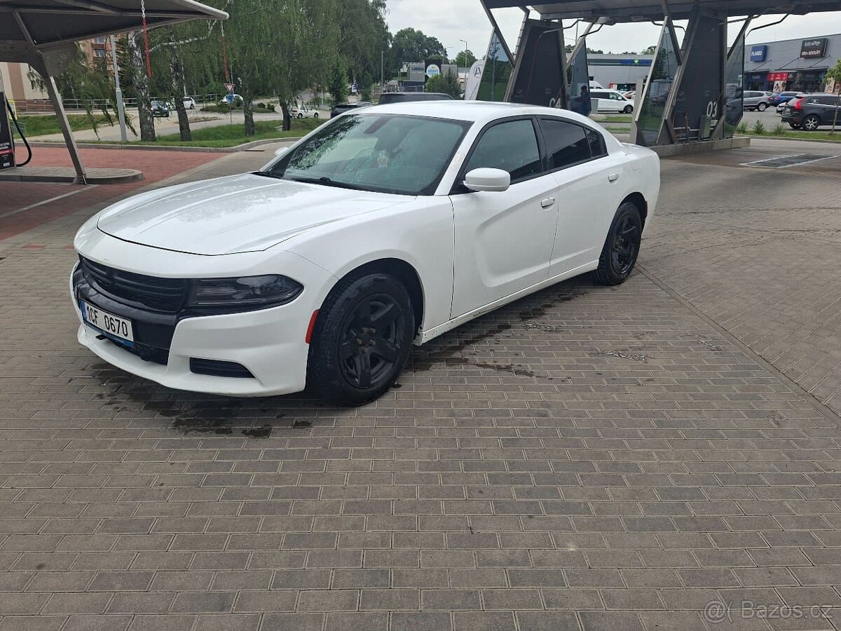 2016 Dodge CHARGER - 15