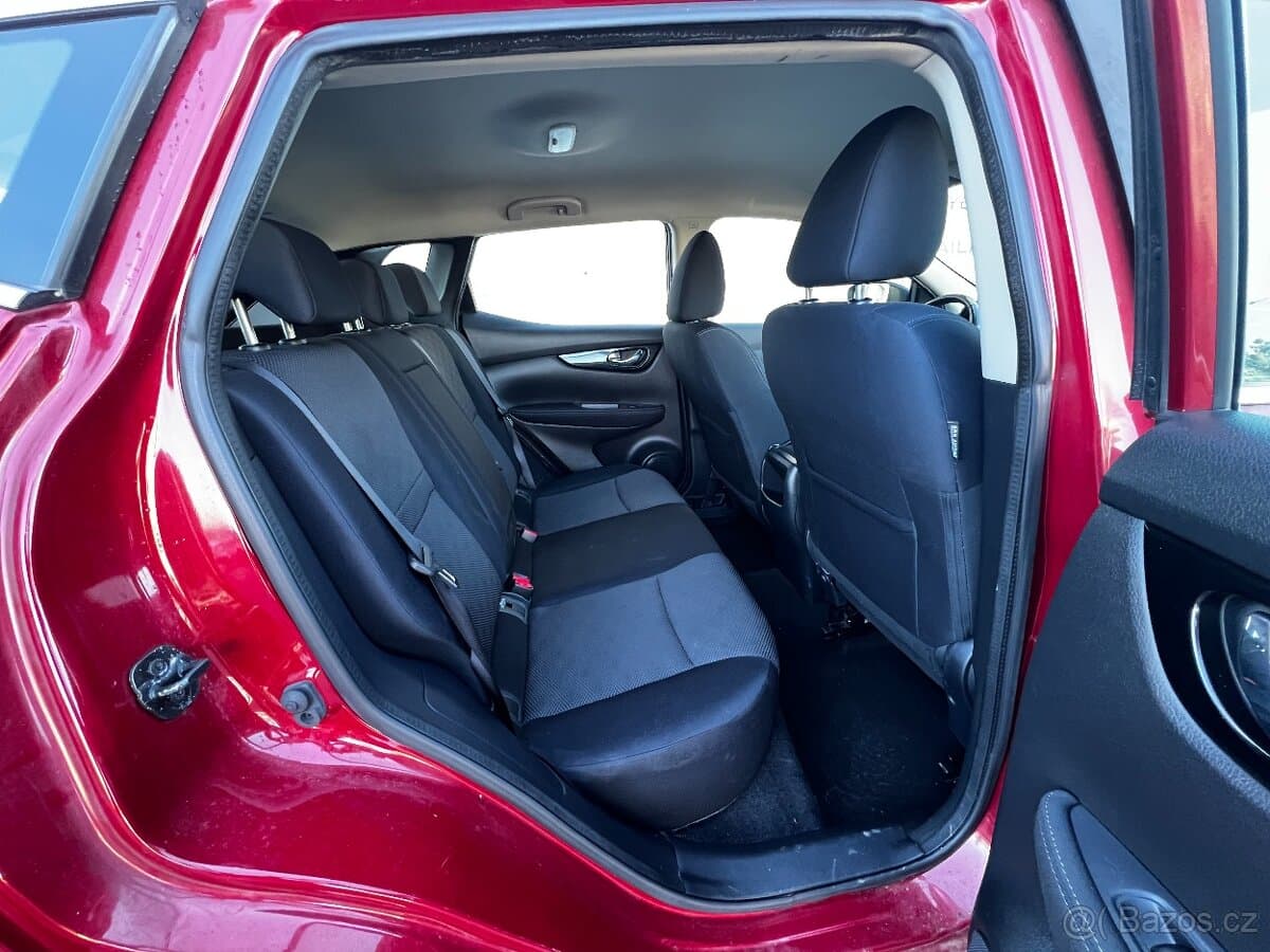2015 Nissan QASHQAI - 15