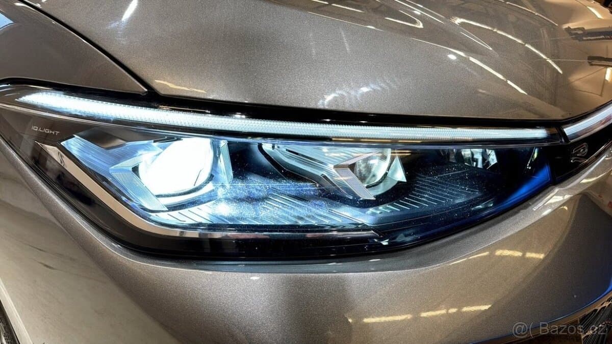 2025 Volkswagen PASSAT - 15