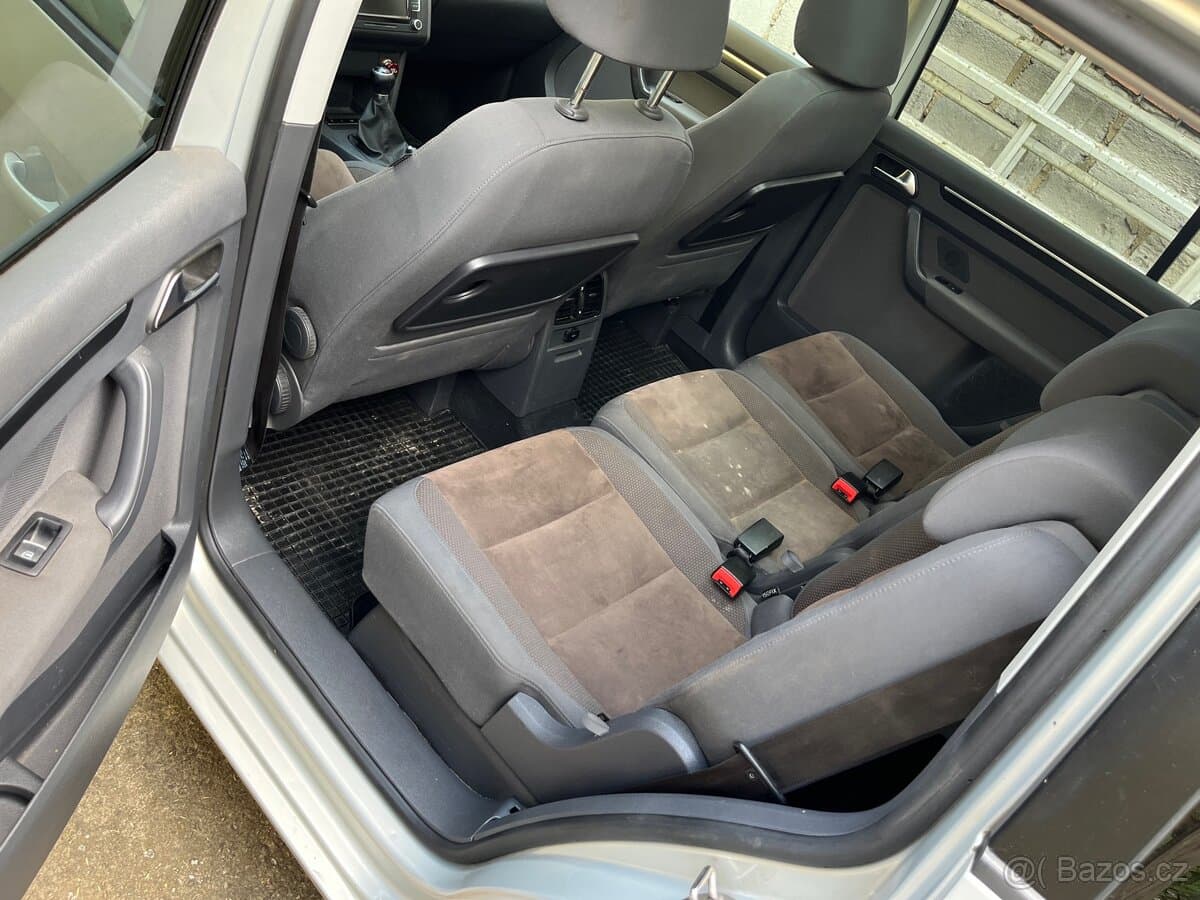 2011 Volkswagen TOURAN - 15