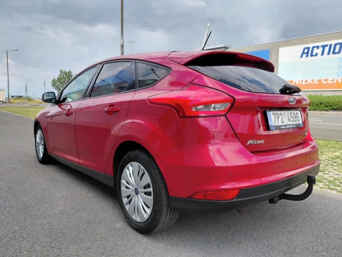 2017 Ford FOCUS - 15