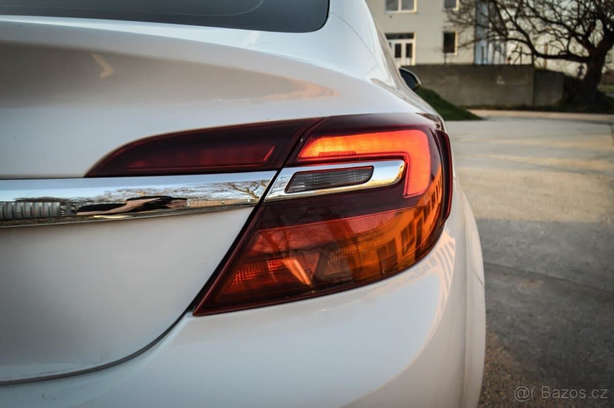 2014 Opel INSIGNIA - 15