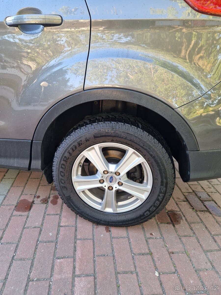 2013 Ford KUGA - 15