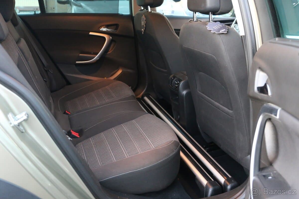 2014 Opel INSIGNIA - 15