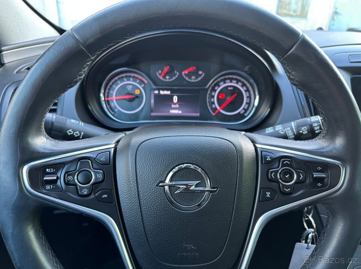 2015 Opel INSIGNIA - 15