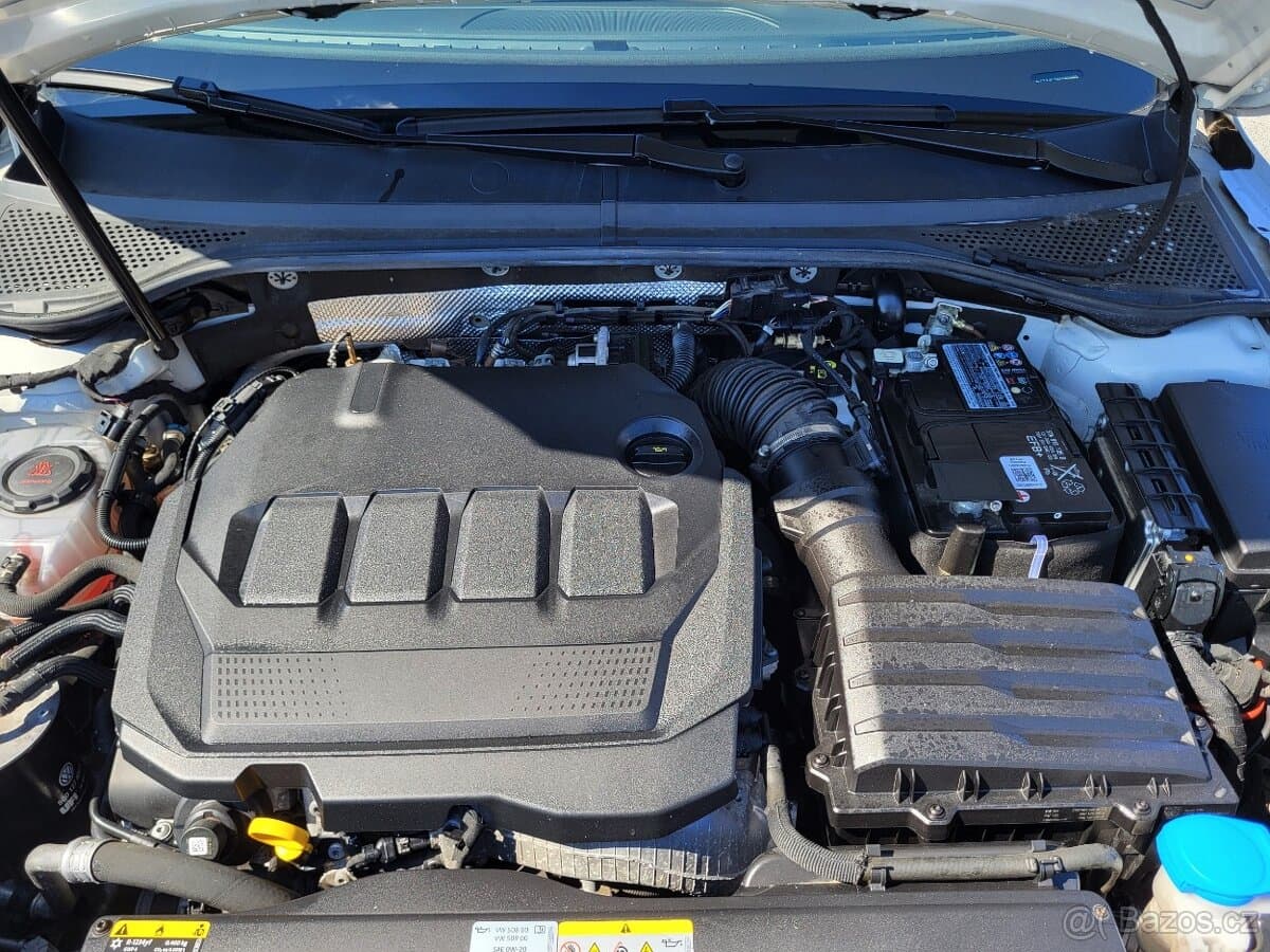 2022 Volkswagen PASSAT - 15