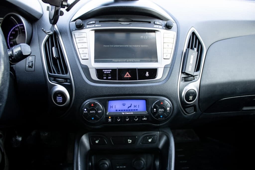 2011 Hyundai ix35 - 15