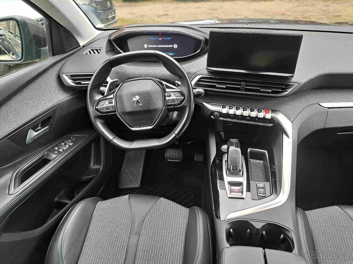 2022 Peugeot 5008 - 15