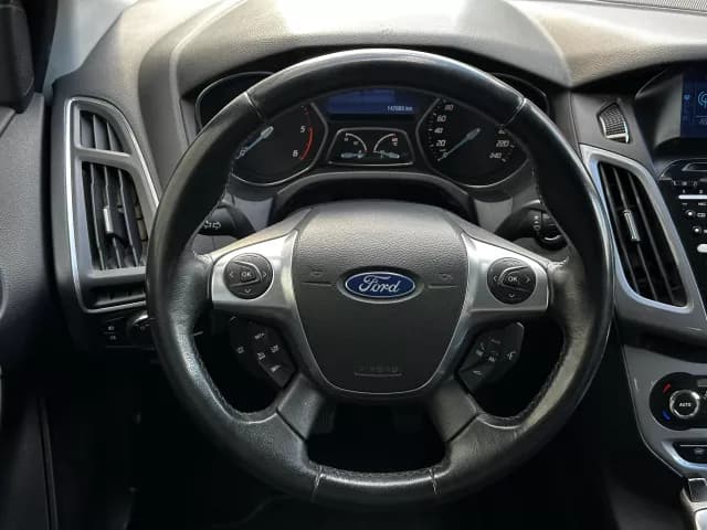 2012 Ford FOCUS - 15
