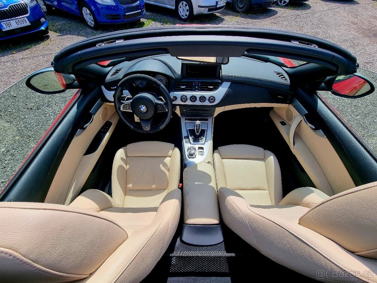 2012 BMW Z4 - 15