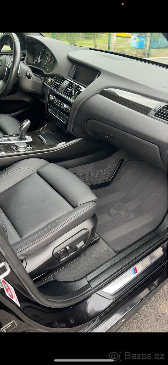 2016 BMW X3 - 15
