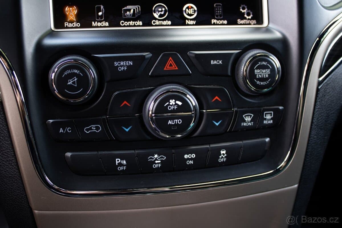 2014 Jeep CHEROKEE - 15