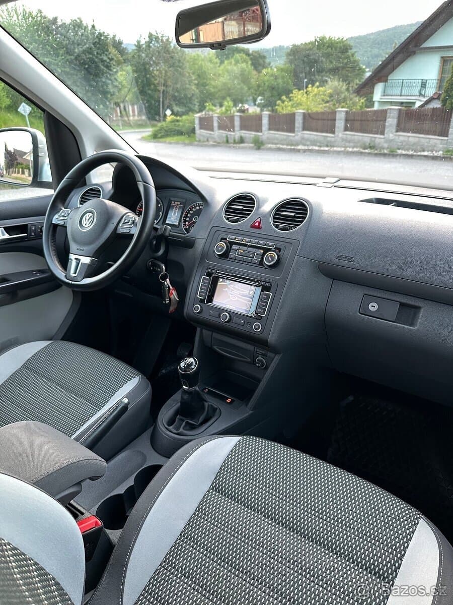 2015 Volkswagen CADDY - 15