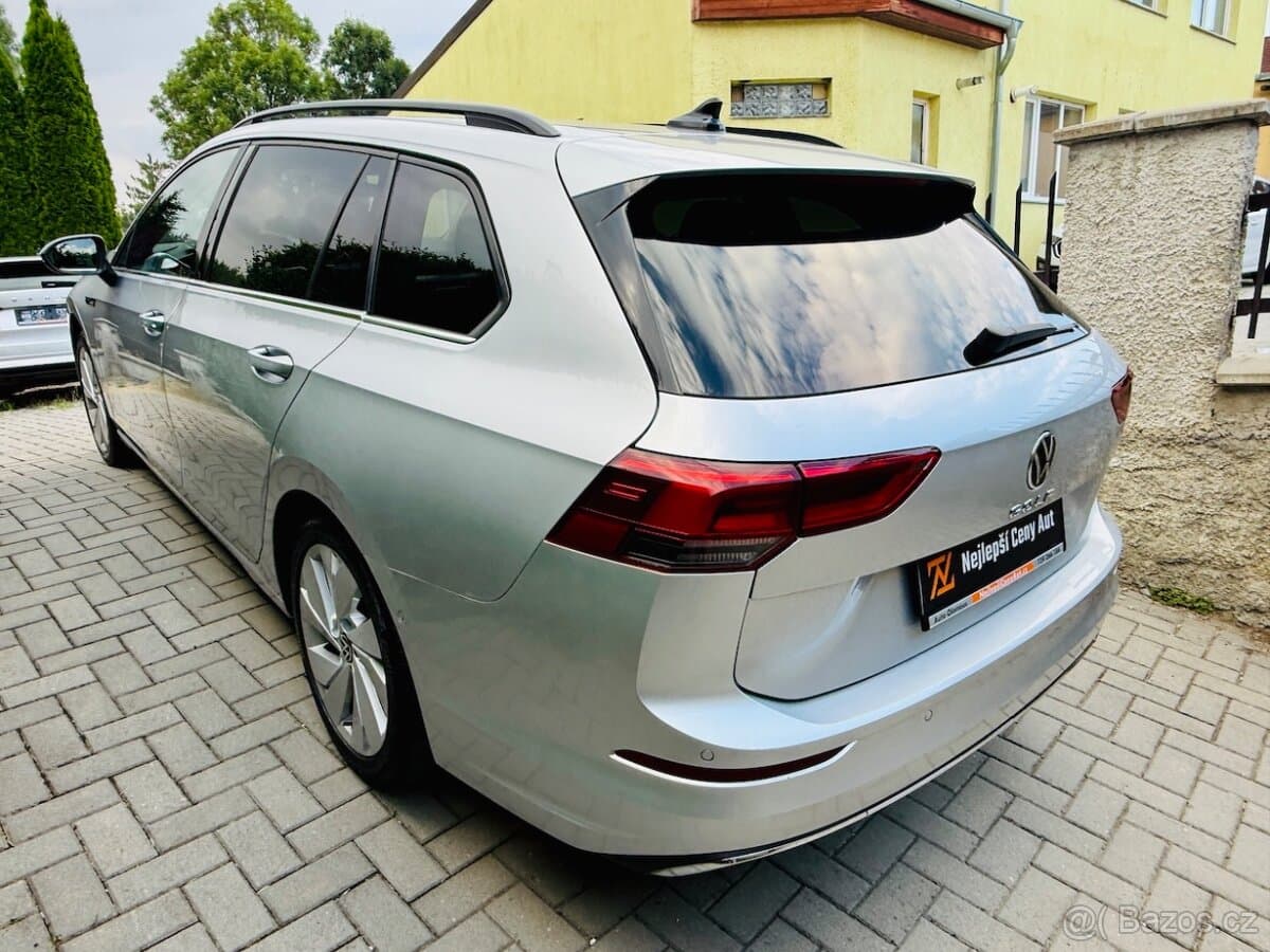 2022 Volkswagen GOLF - 15