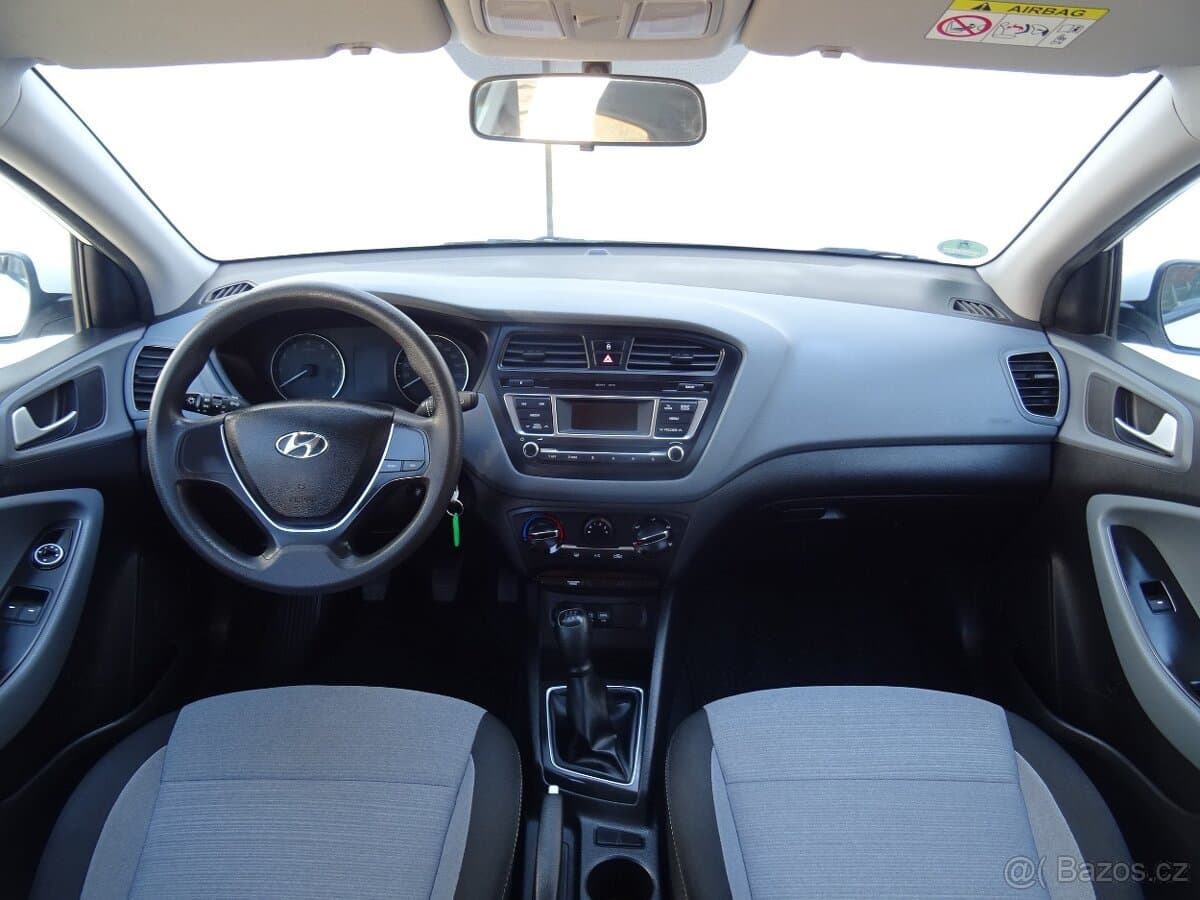 2016 Hyundai i20 - 15