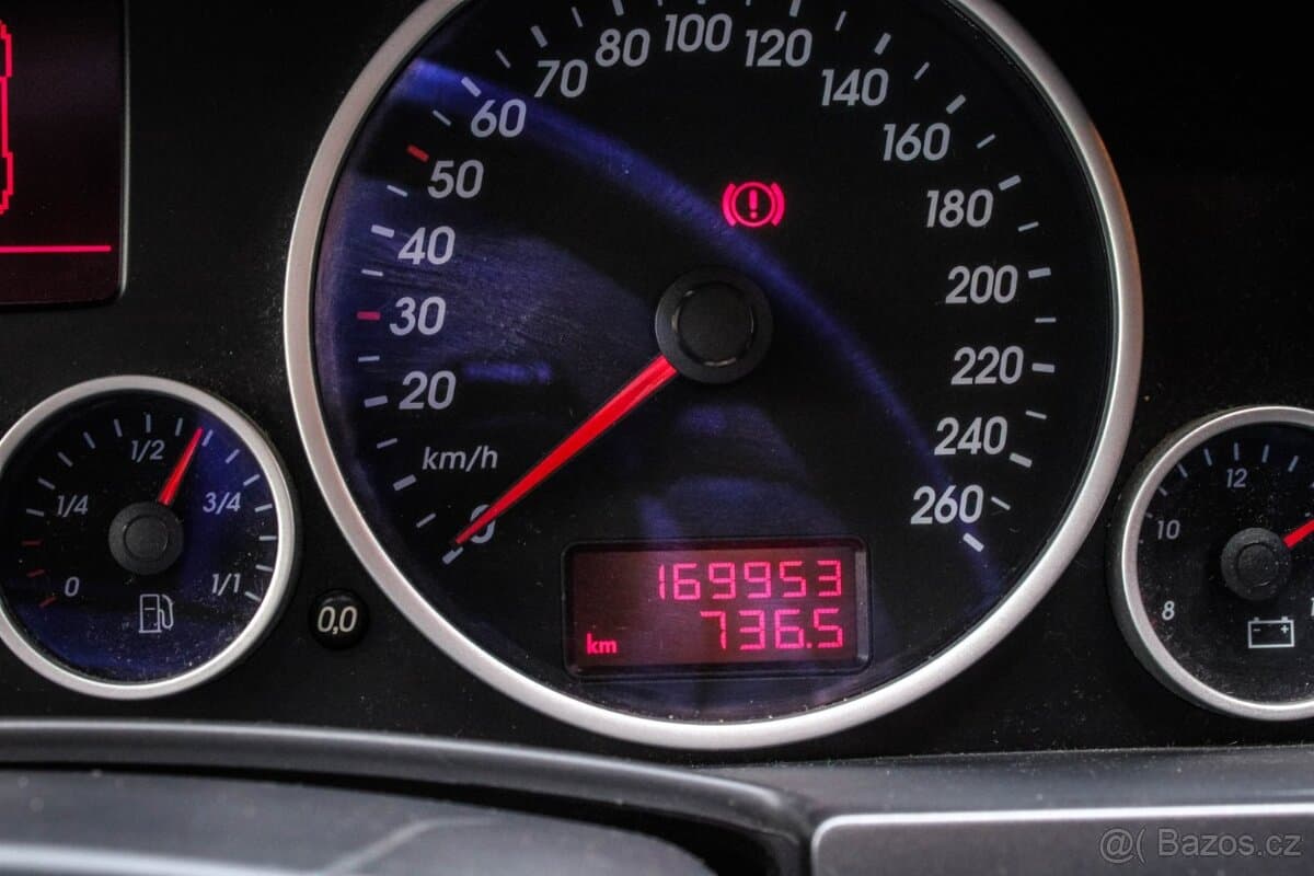 2006 Volkswagen TOUAREG - 15