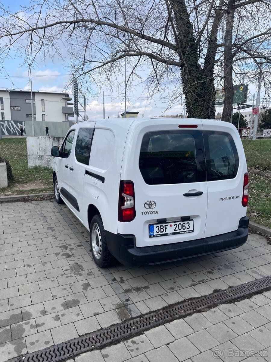 2024 Toyota PROACE - 15
