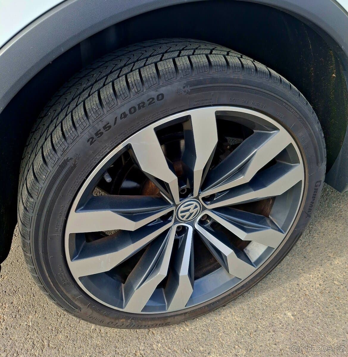 2017 Volkswagen TIGUAN - 15