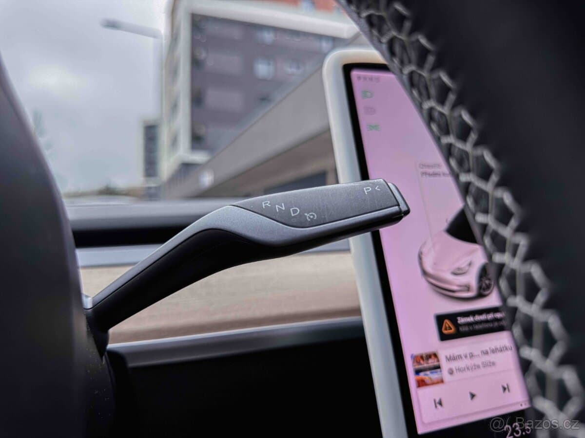 2019 Tesla MODEL 3 - 15