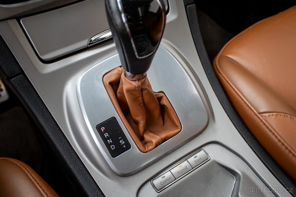 2009 Ford GALAXY - 15