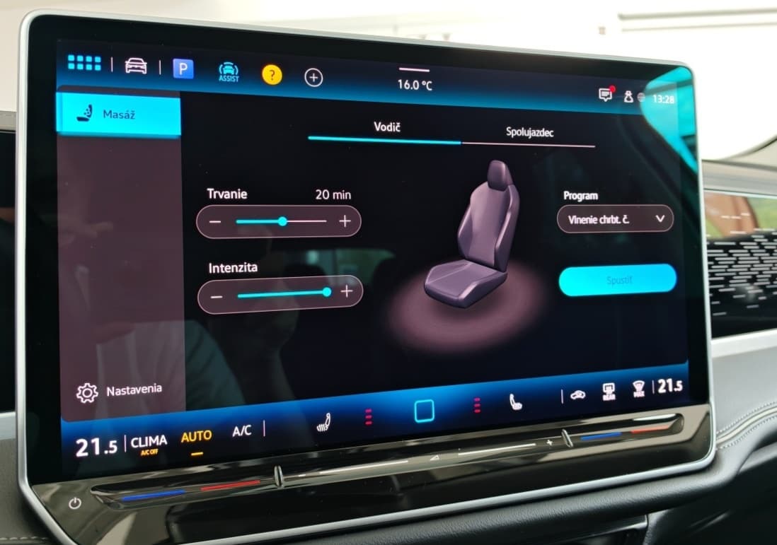2025 Volkswagen PASSAT - 15