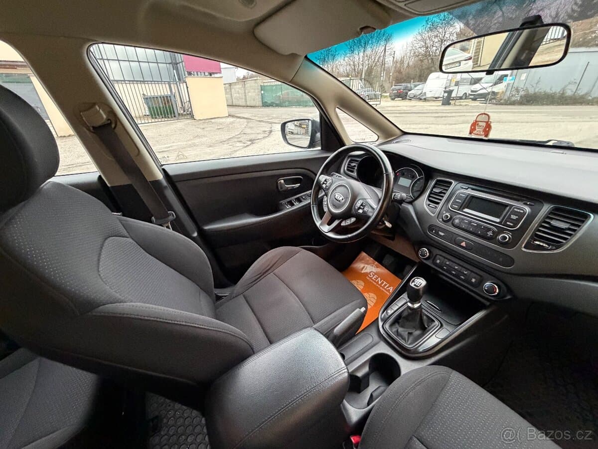 2013 Kia CARENS - 15