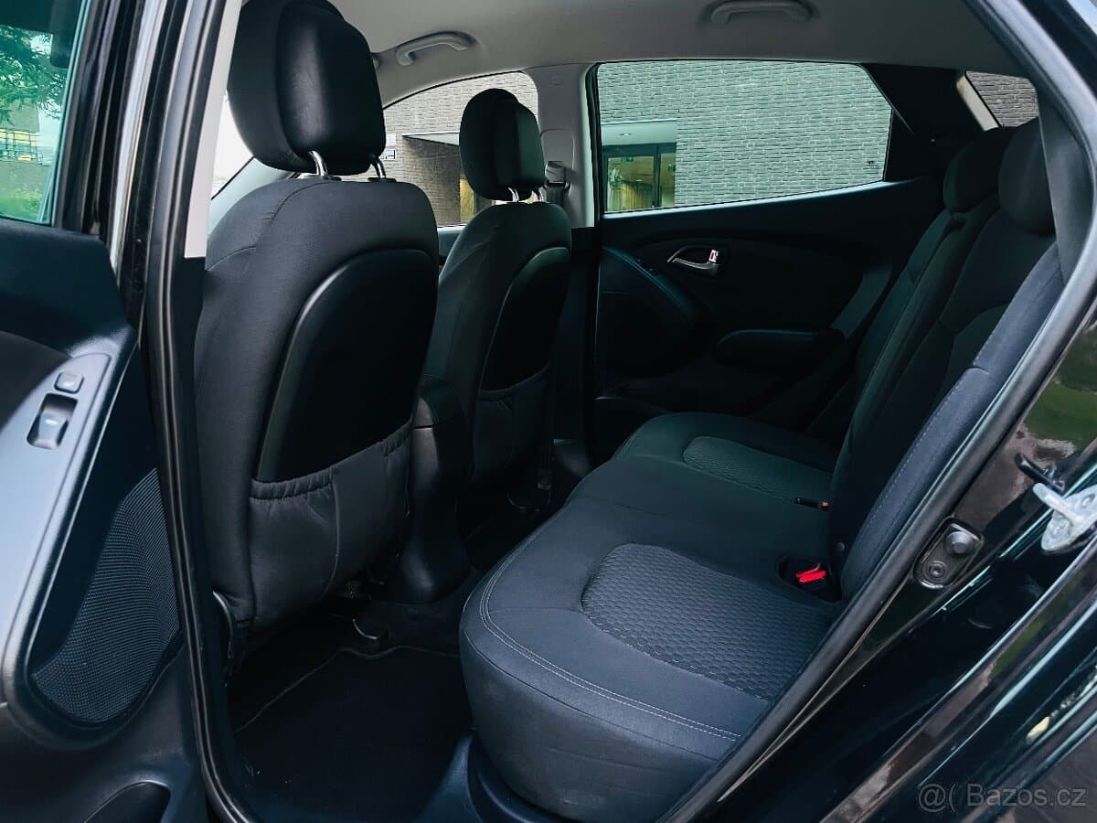 2011 Hyundai ix35 - 15