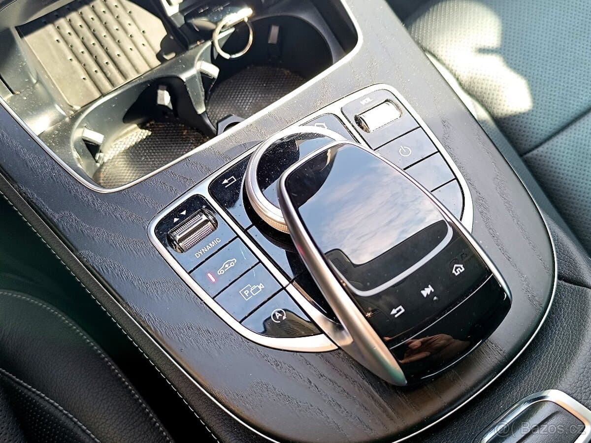 2020 Mercedes-Benz OSTATNÍ - 15