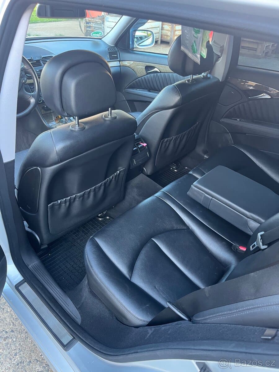 2007 Mercedes-Benz E-CLASS - 15