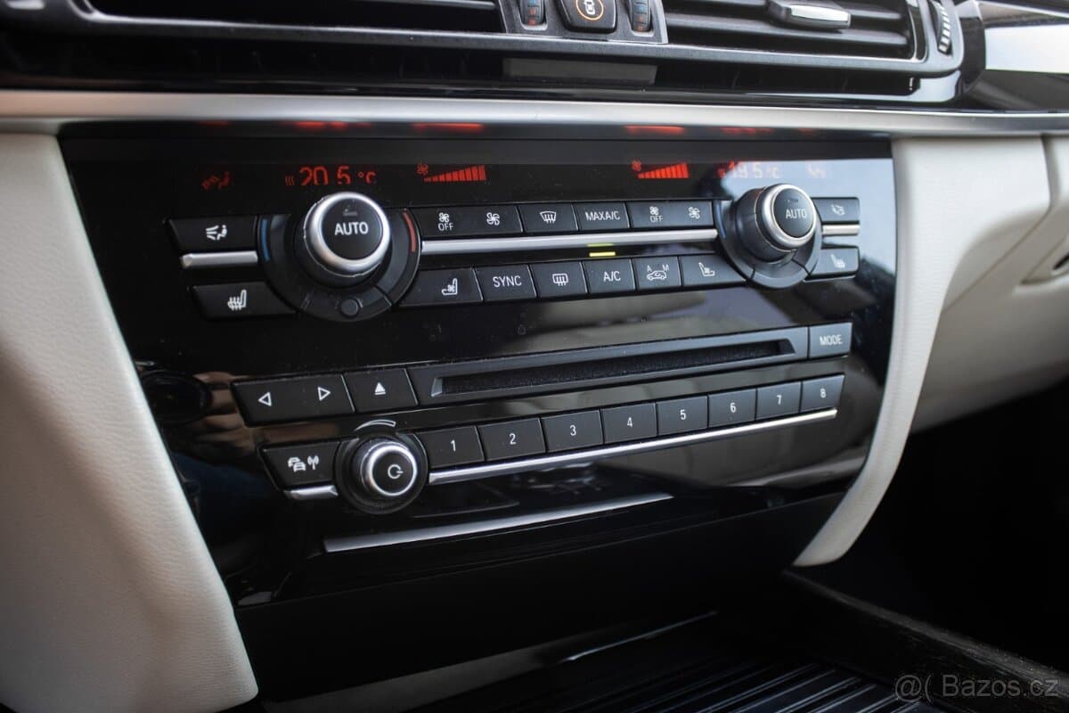 2018 BMW X5 - 15