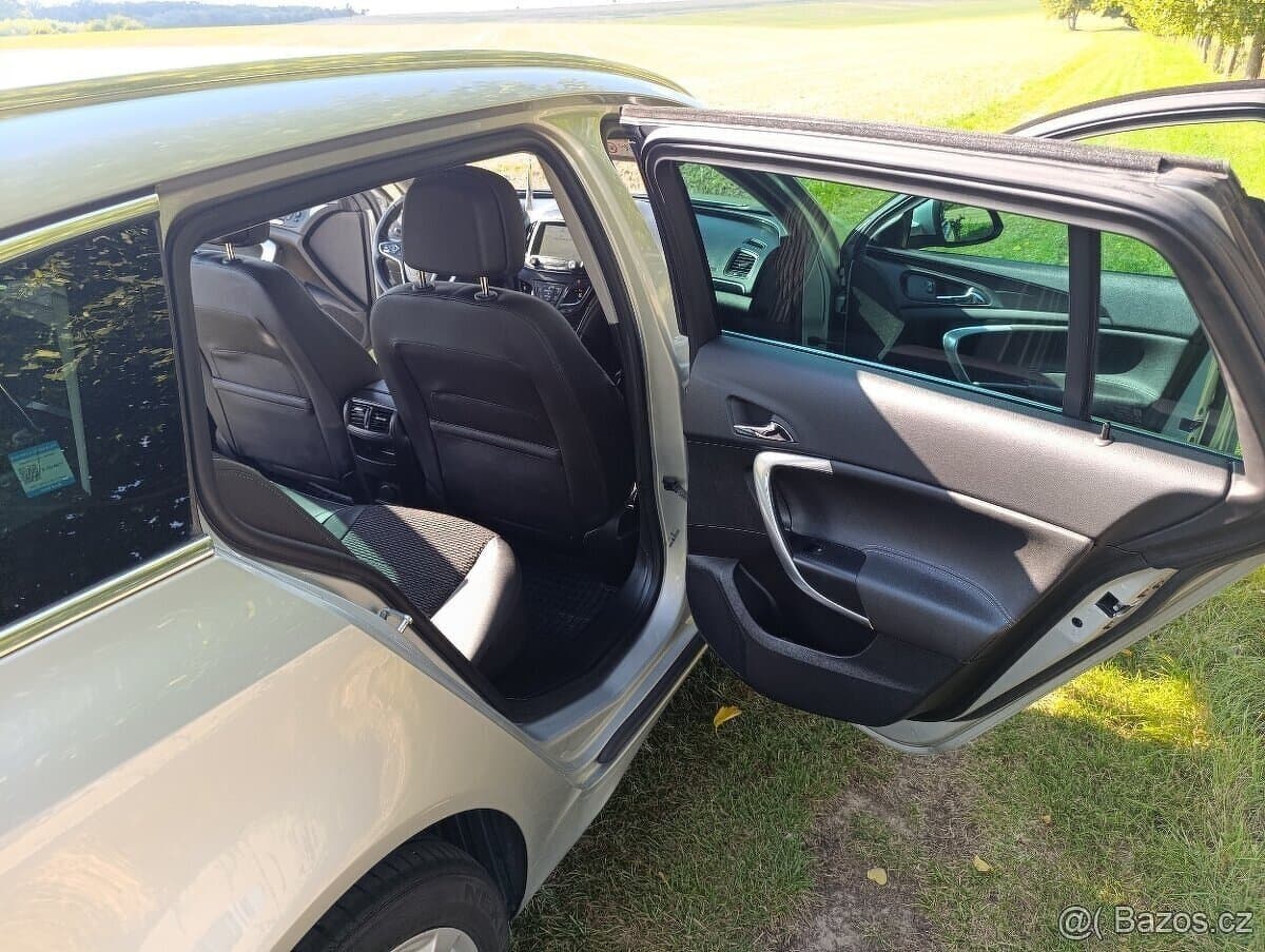 2014 Opel INSIGNIA - 15