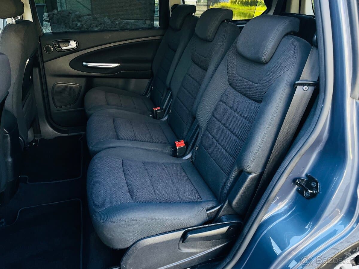 2011 Ford GALAXY - 15